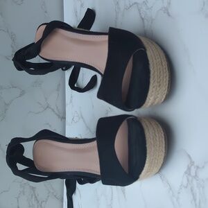 Elegant Black Espadrille Wedge Sandals